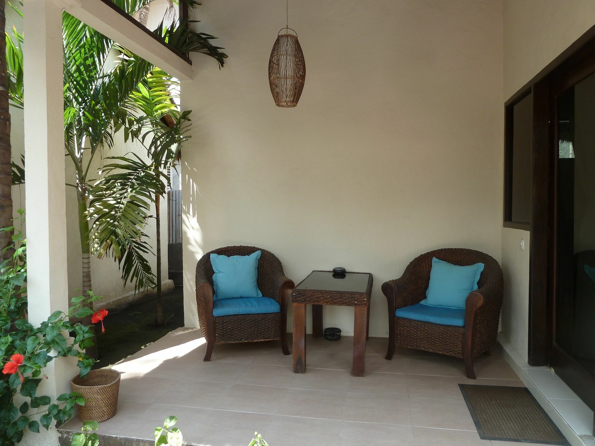 Eden Eco Hotel
